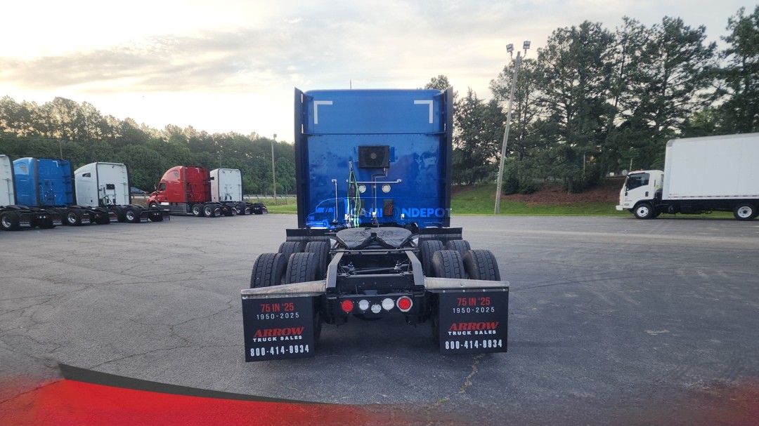 Truck Thumbnail 6