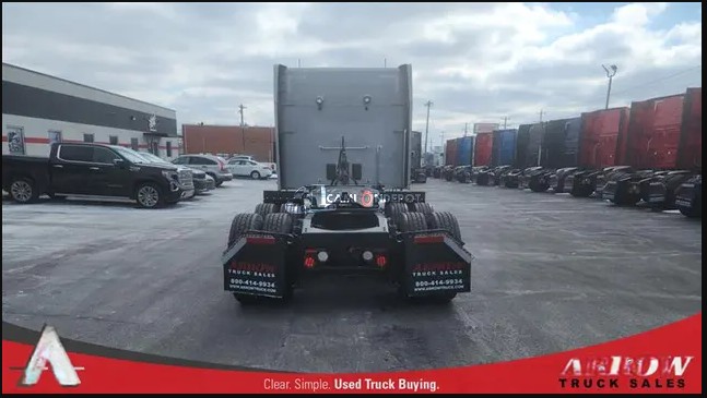 Truck Thumbnail 6