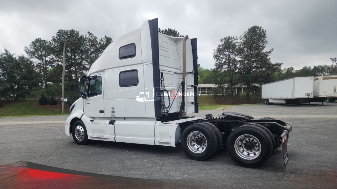 Truck Thumbnail 5