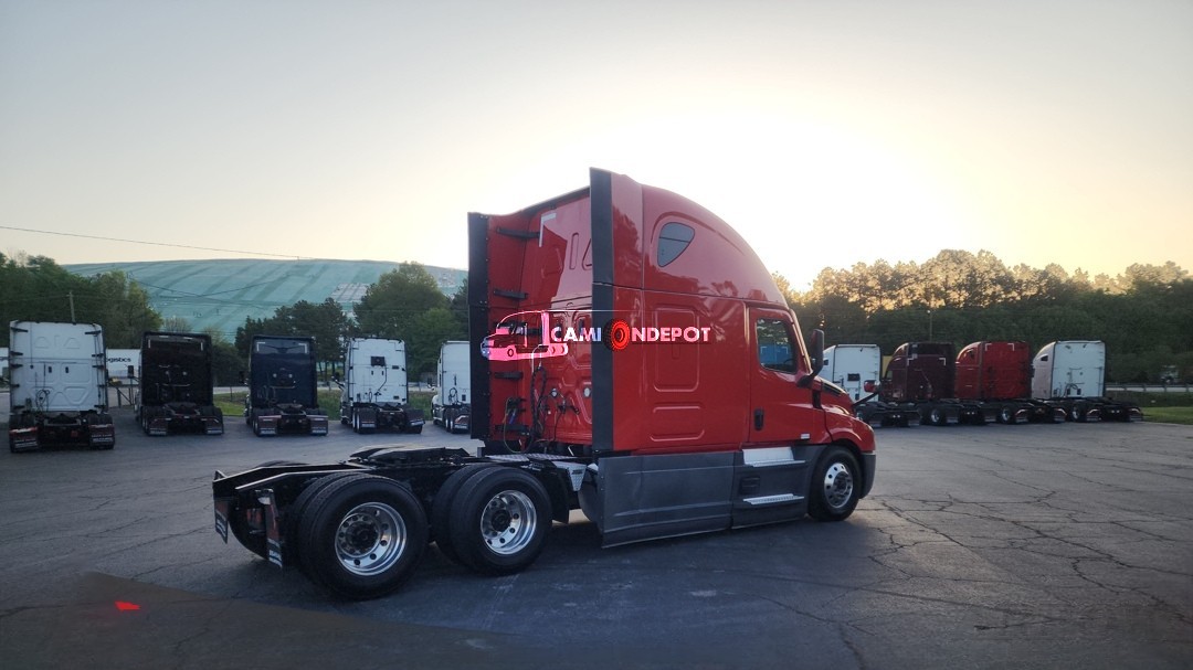 Truck Thumbnail 4