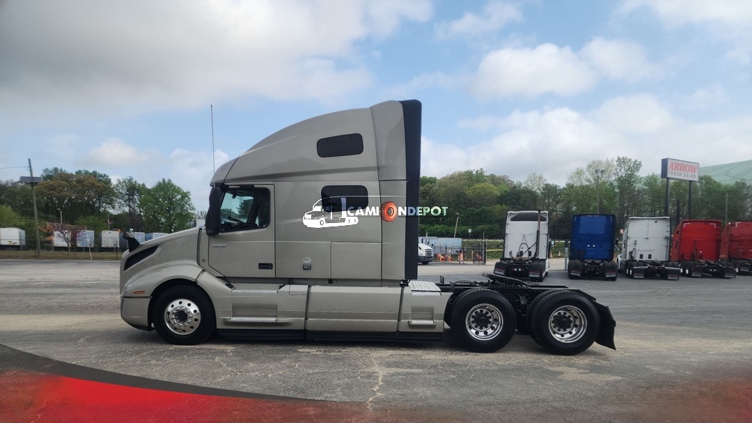 Truck Thumbnail 3