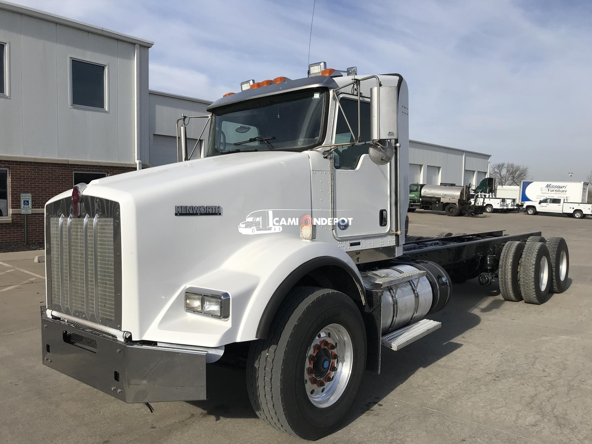 Truck Thumbnail 2