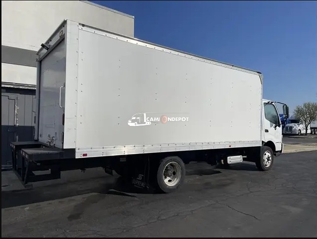 Truck Thumbnail 5