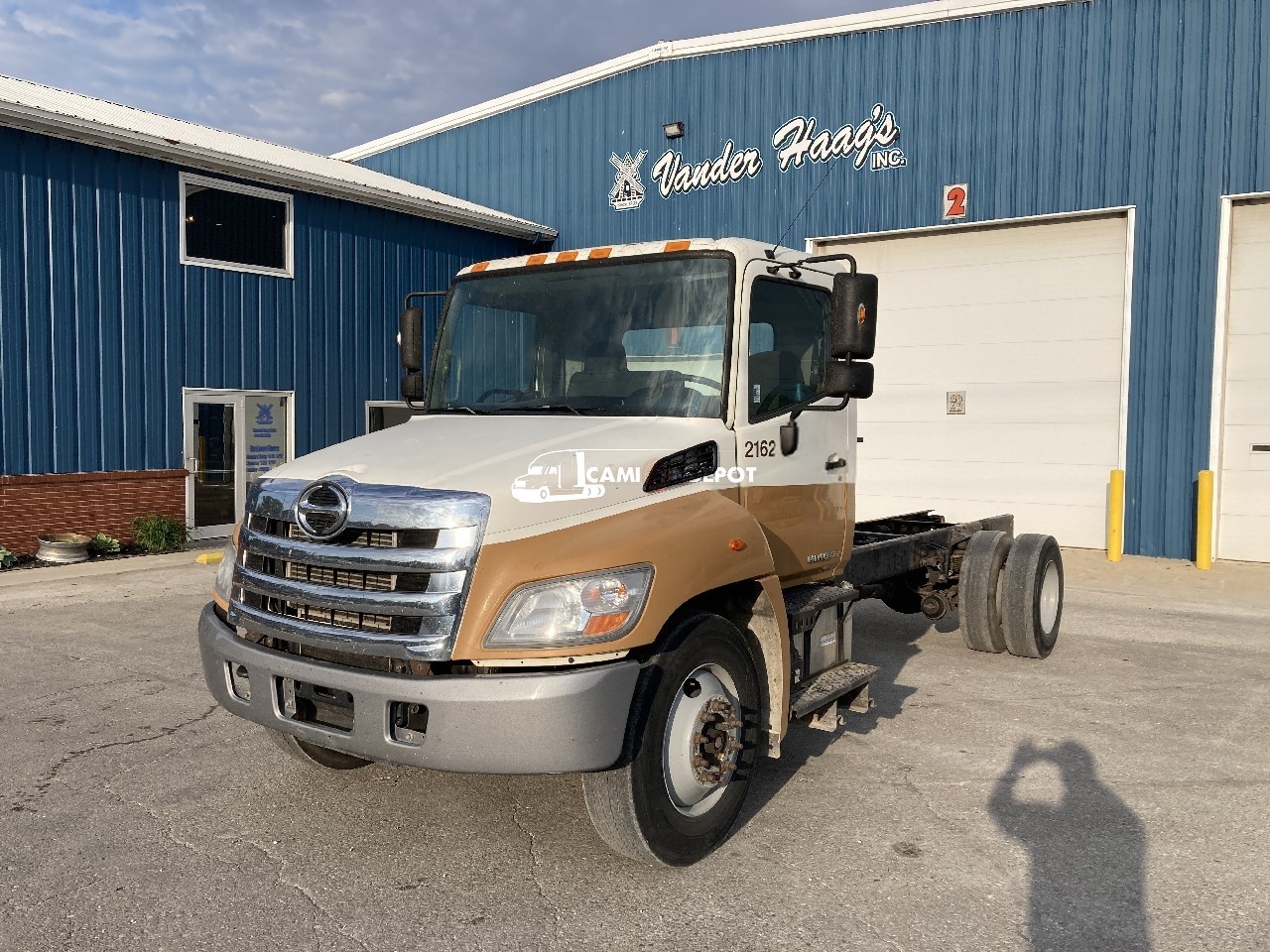 Truck Thumbnail 2