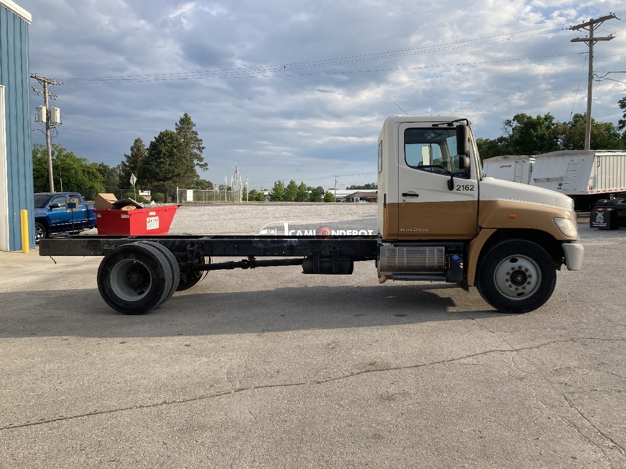 Truck Thumbnail 3