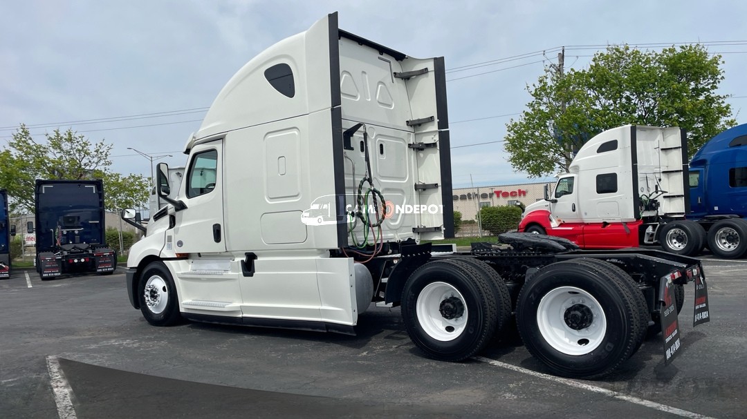 Truck Thumbnail 5