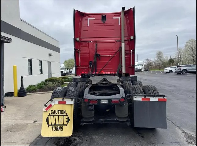 Truck Thumbnail 5