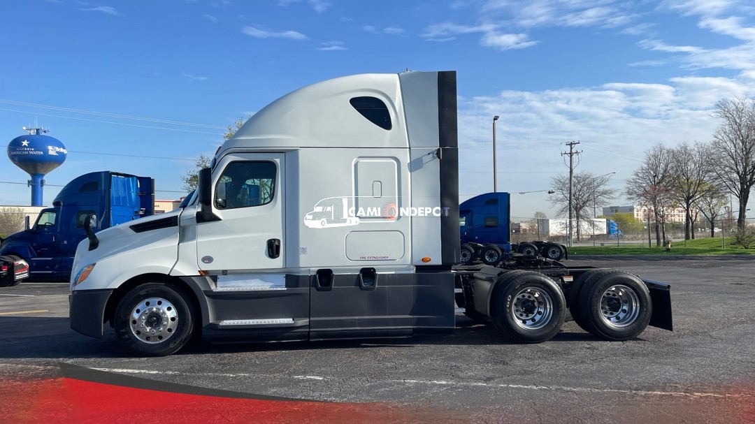 Truck Thumbnail 4