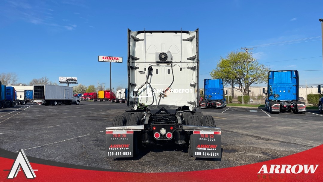 Truck Thumbnail 6