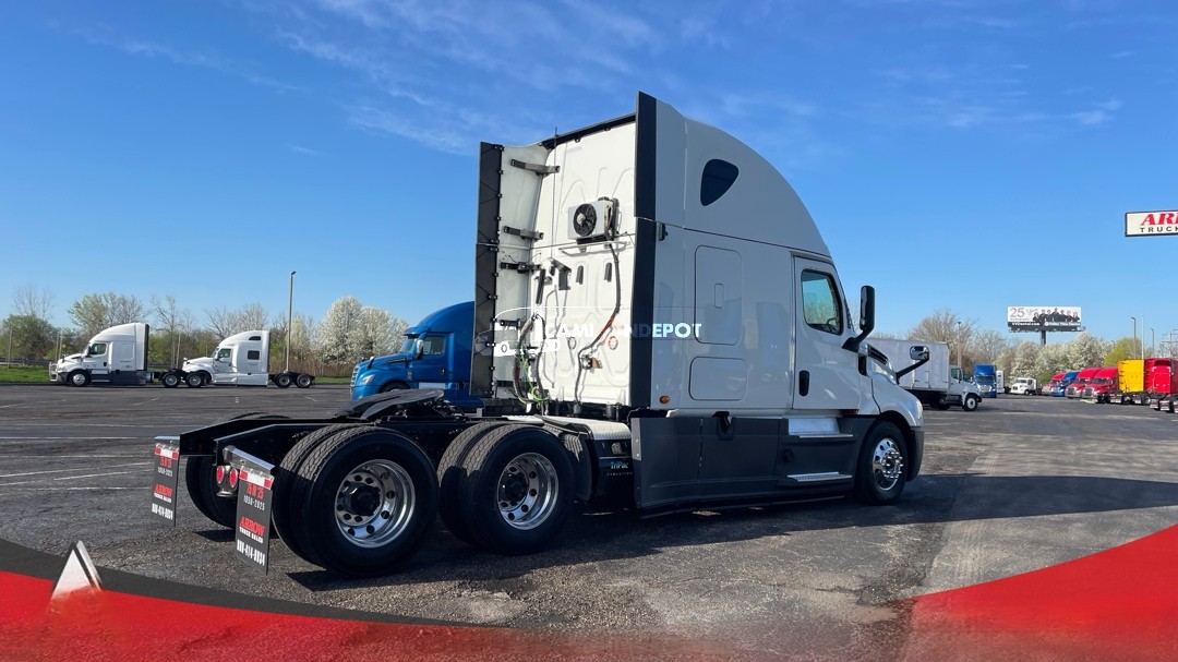 Truck Thumbnail 7