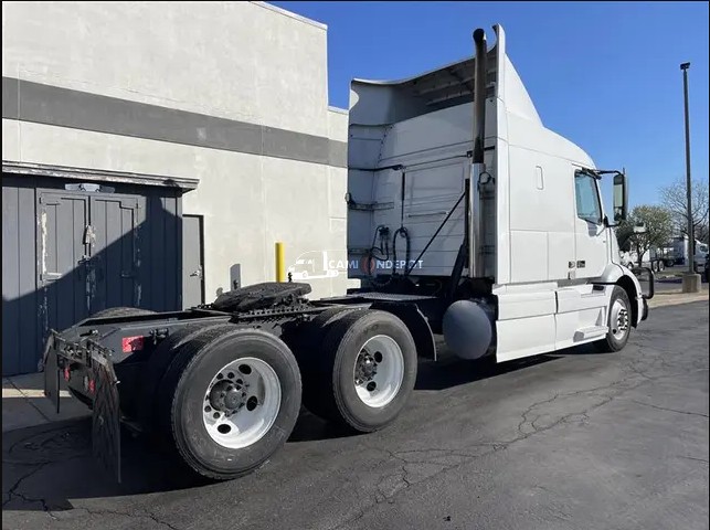 Truck Thumbnail 4
