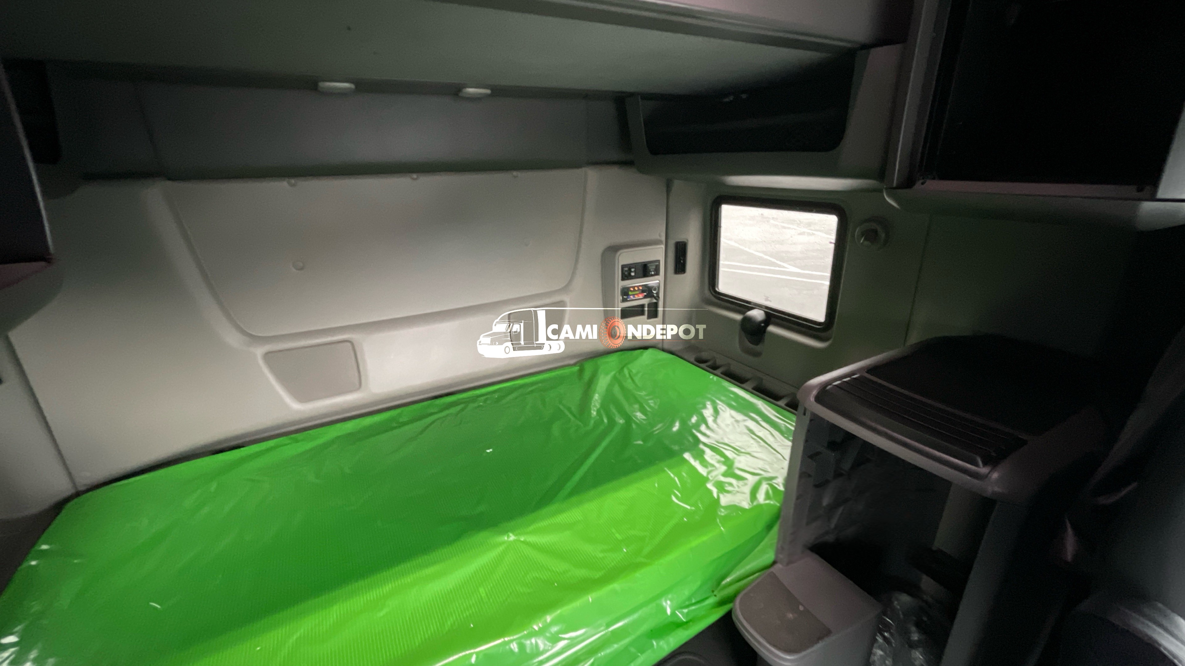 Truck Thumbnail 9