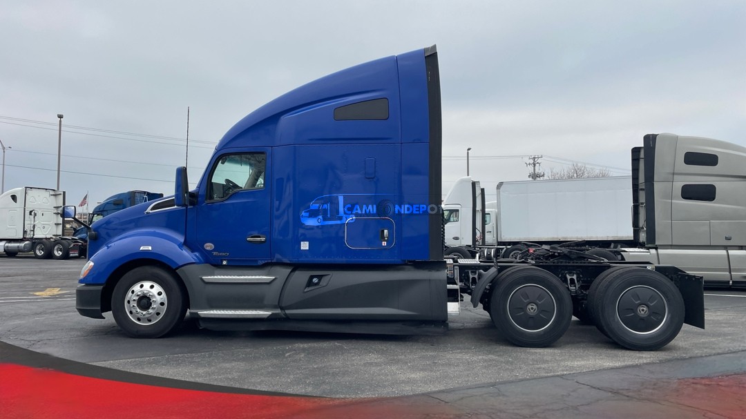 Truck Thumbnail 4