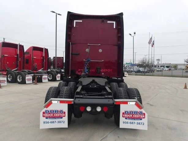 Truck Thumbnail 5
