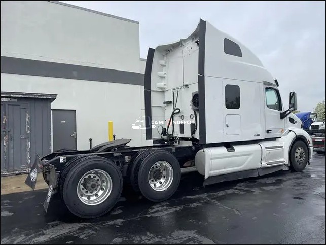 Truck Thumbnail 6