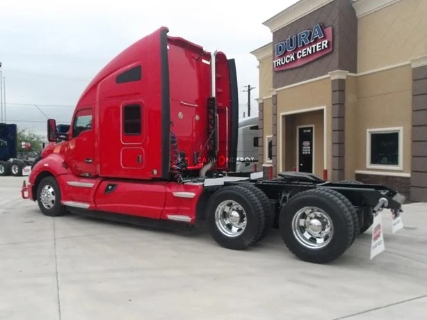 Truck Thumbnail 5