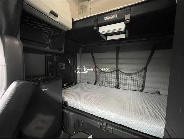 Truck Thumbnail 7