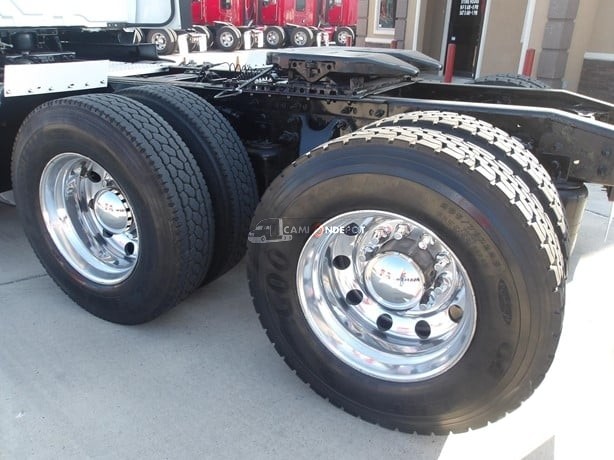 Truck Thumbnail 8