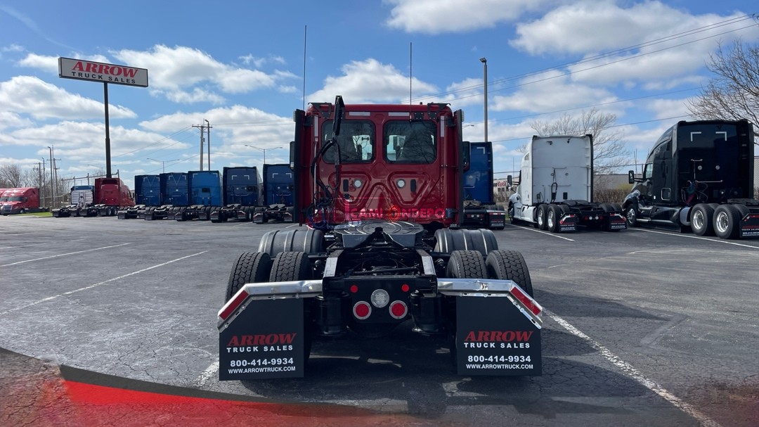 Truck Thumbnail 6