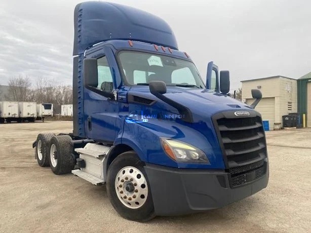 Truck Thumbnail 3