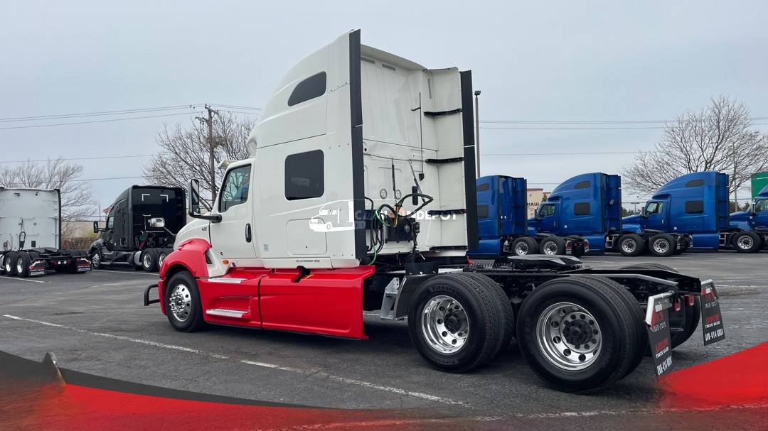 Truck Thumbnail 5