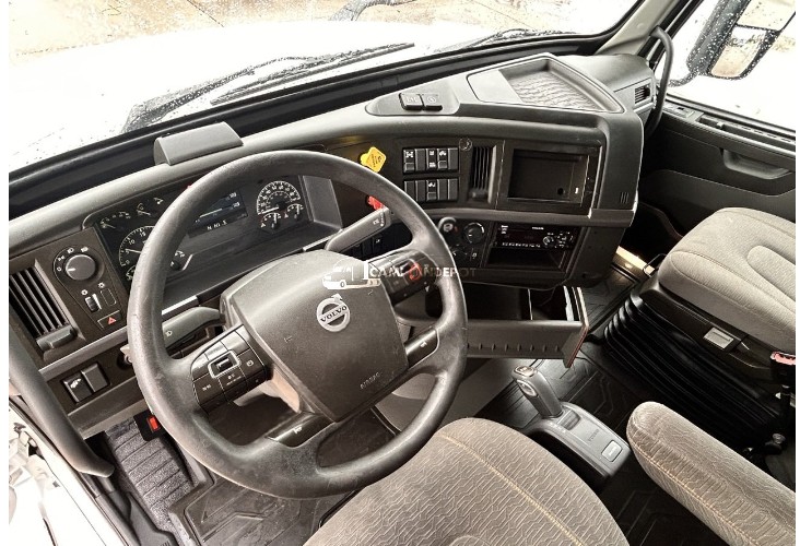 Truck Thumbnail 5
