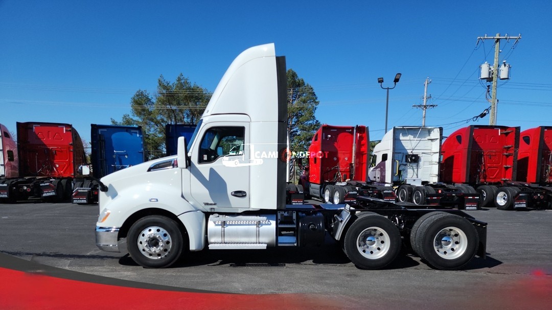 Truck Thumbnail 3