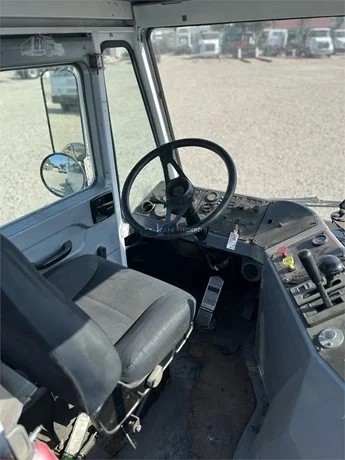 Truck Thumbnail 4