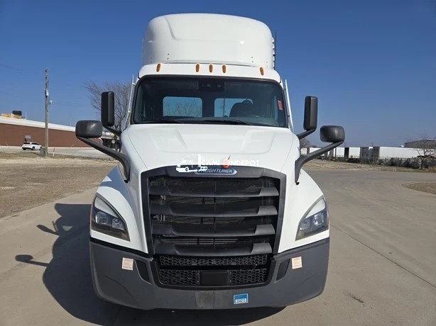 Truck Thumbnail 2