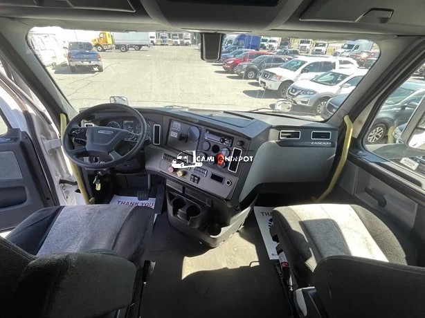 Truck Thumbnail 7