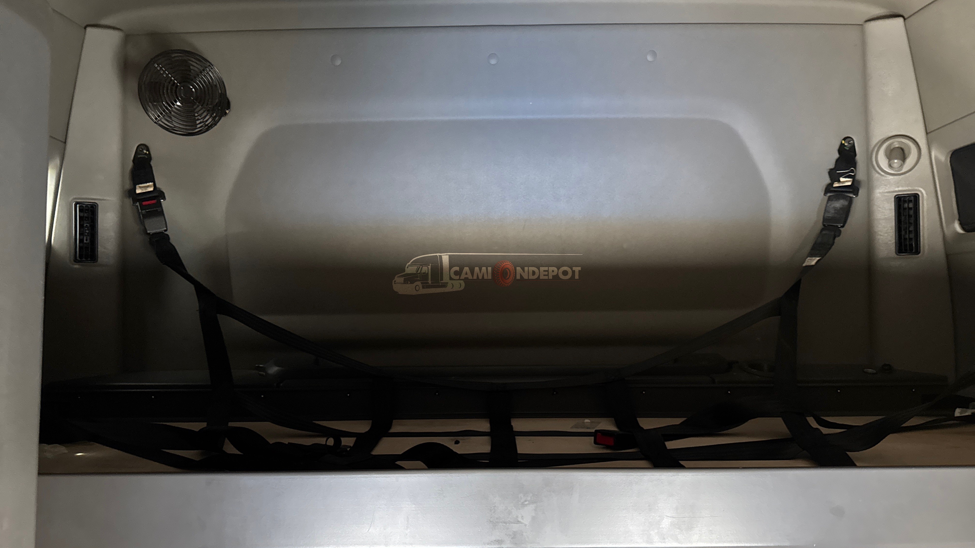 Truck Thumbnail 10