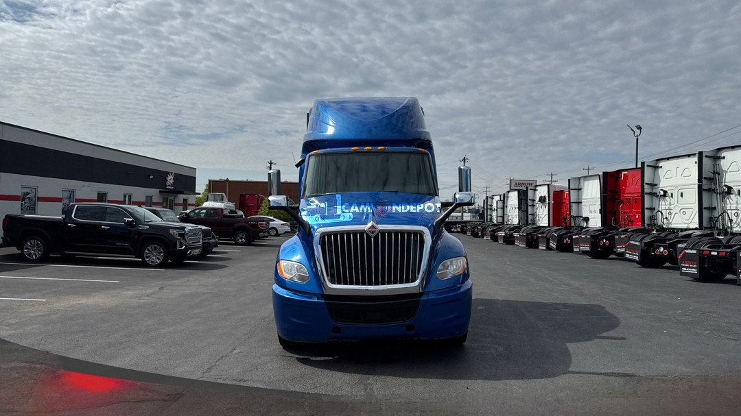 Truck Thumbnail 2