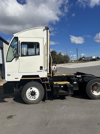 Truck Thumbnail 3