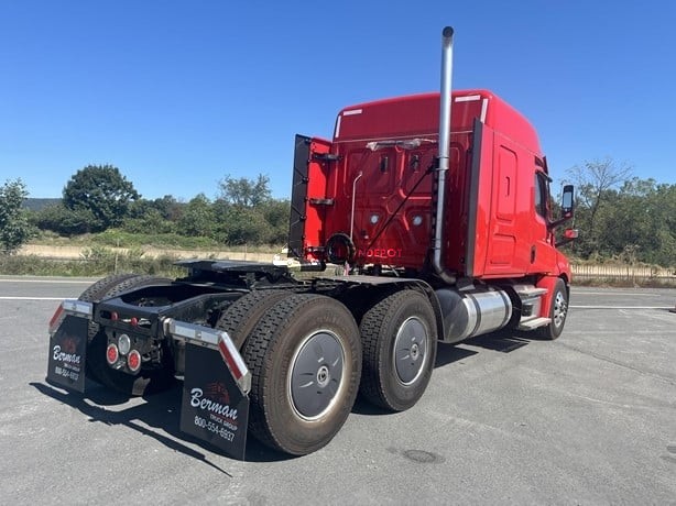 Truck Thumbnail 2