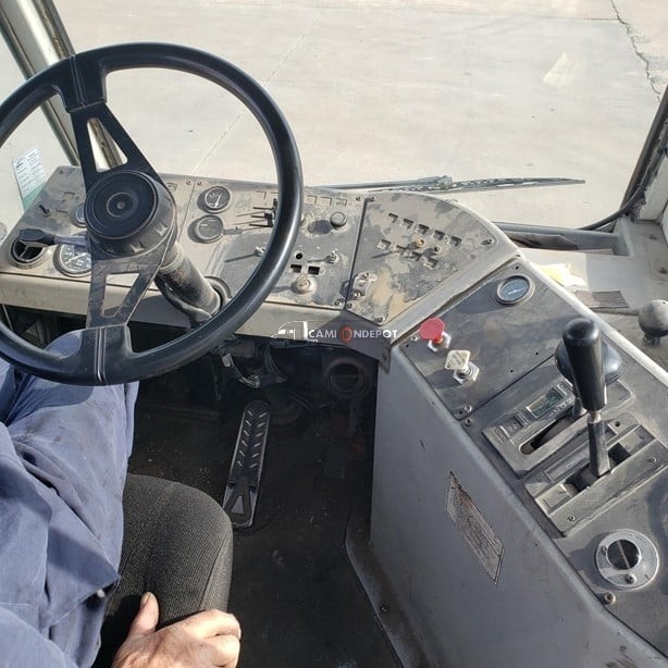 Truck Thumbnail 3