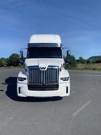 Truck Thumbnail 3