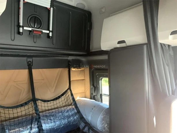 Truck Thumbnail 5