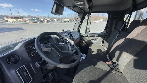 Truck Thumbnail 5