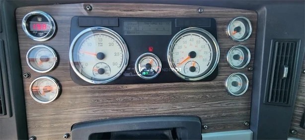 Truck Thumbnail 5