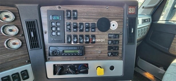 Truck Thumbnail 6