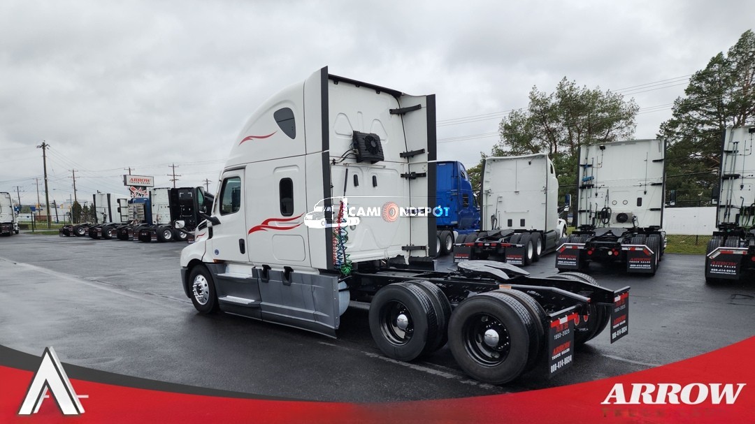 Truck Thumbnail 3