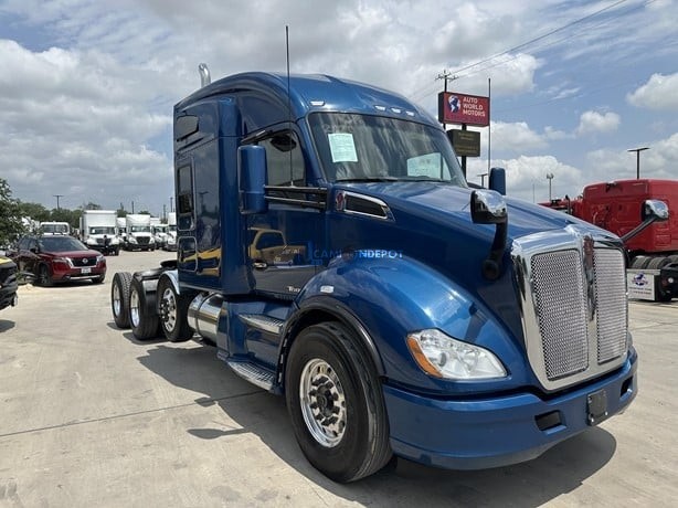 Truck Thumbnail 3