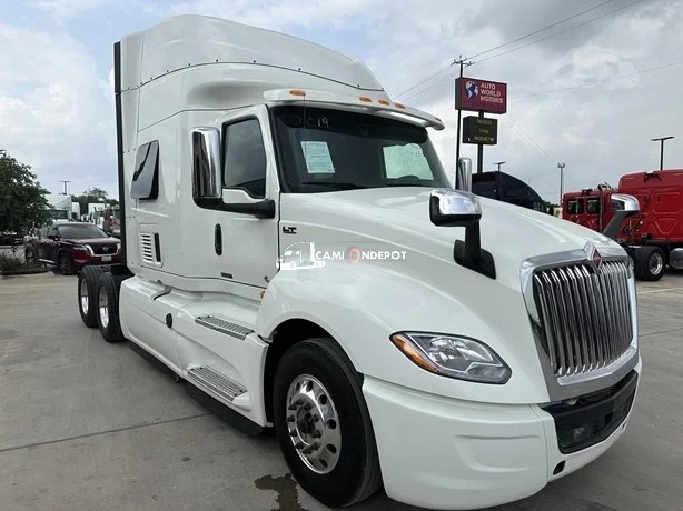 Truck Thumbnail 3