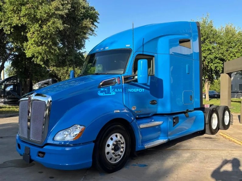 Truck Thumbnail 2