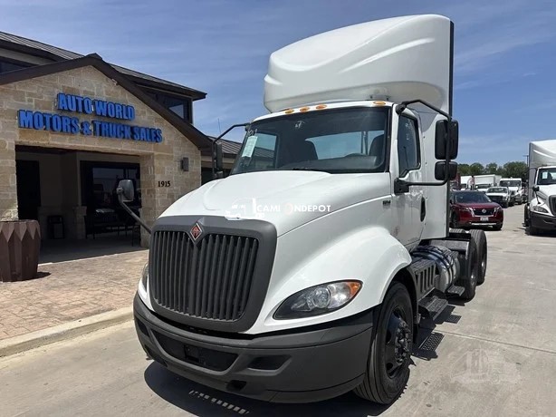 Truck Thumbnail 3