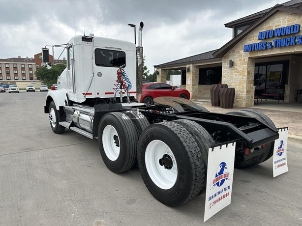 Truck Thumbnail 4