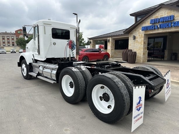 Truck Thumbnail 4