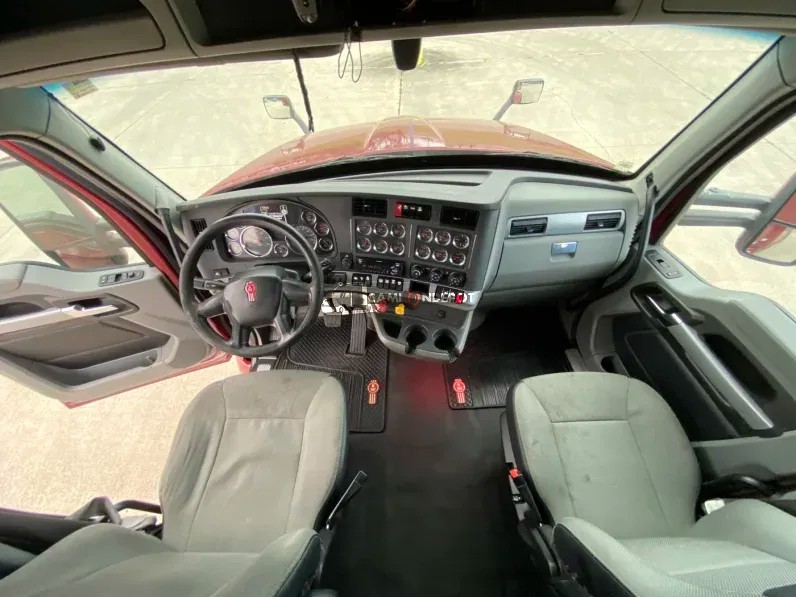 Truck Thumbnail 5