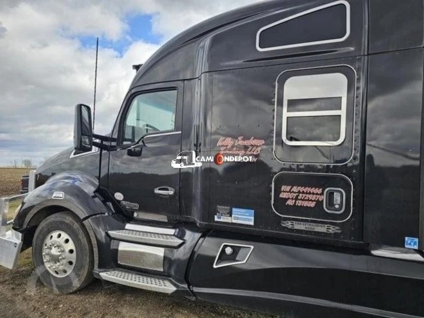 Truck Thumbnail 2