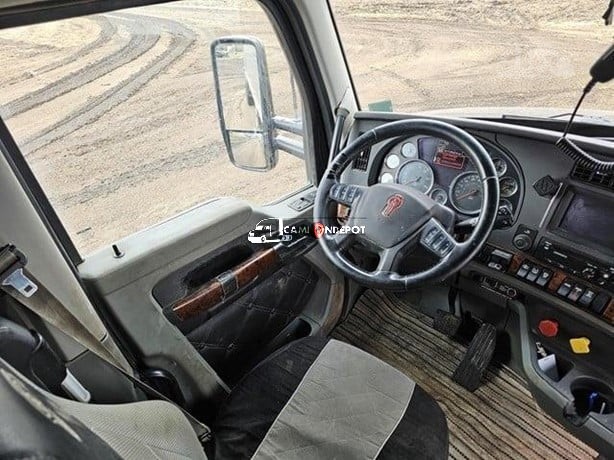 Truck Thumbnail 6